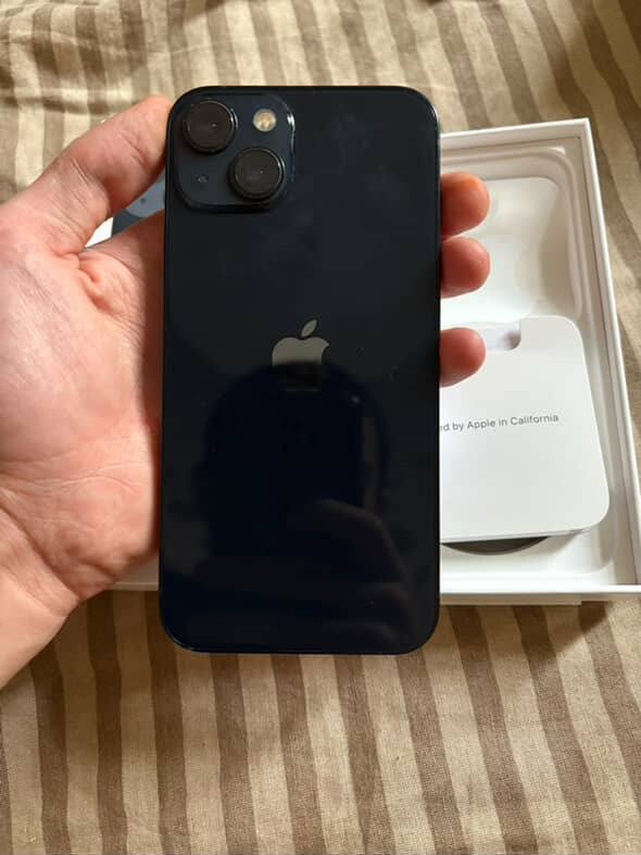 iPhone 13 256 ГБ 4