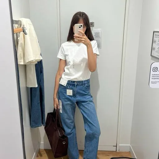 Голубые прямые джинсы UNIQLO женские