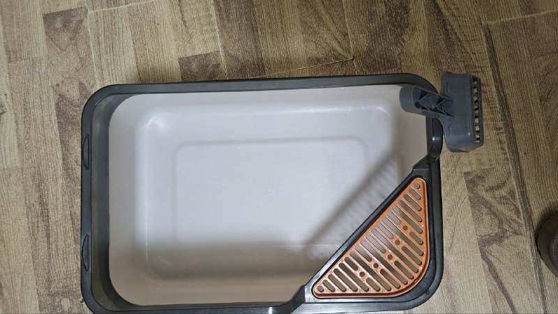 Лоток для кошек б/у