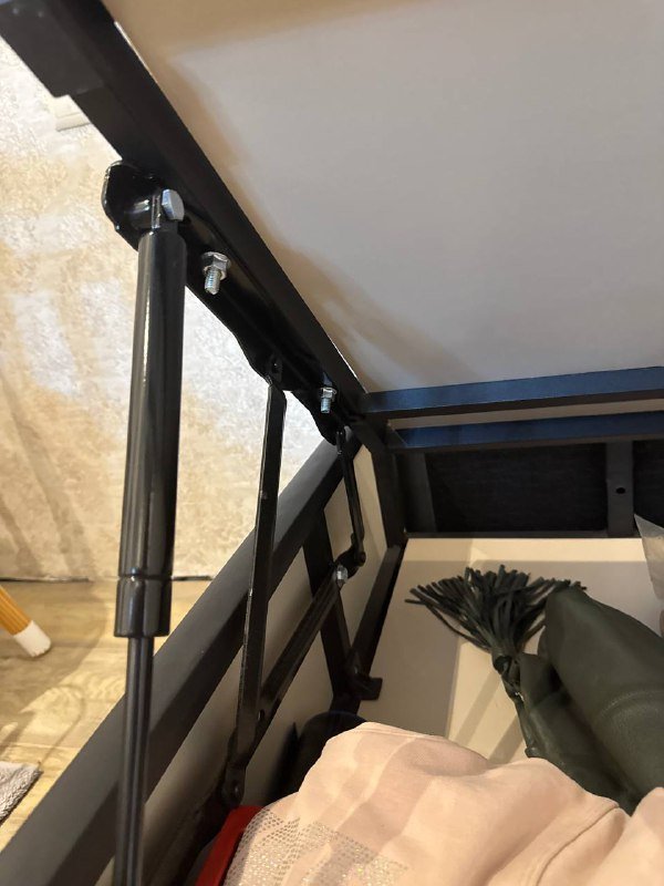 двуспальная кровать 4