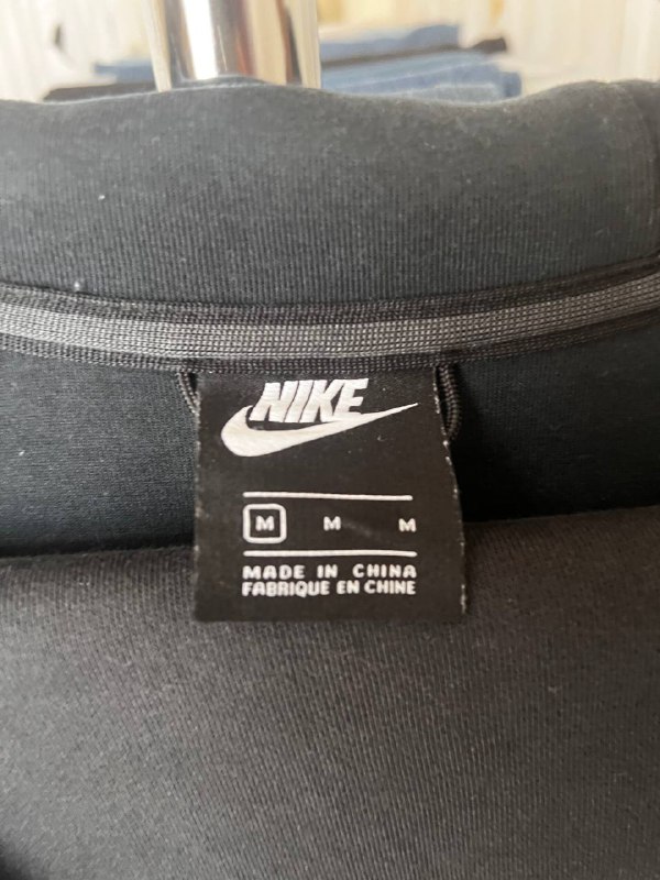 Жакет с капюшоном NIKE размер M 3