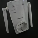 WiFi-репитер NETGEAR AC1200 1