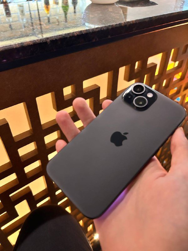 айфон 15 256GB 2