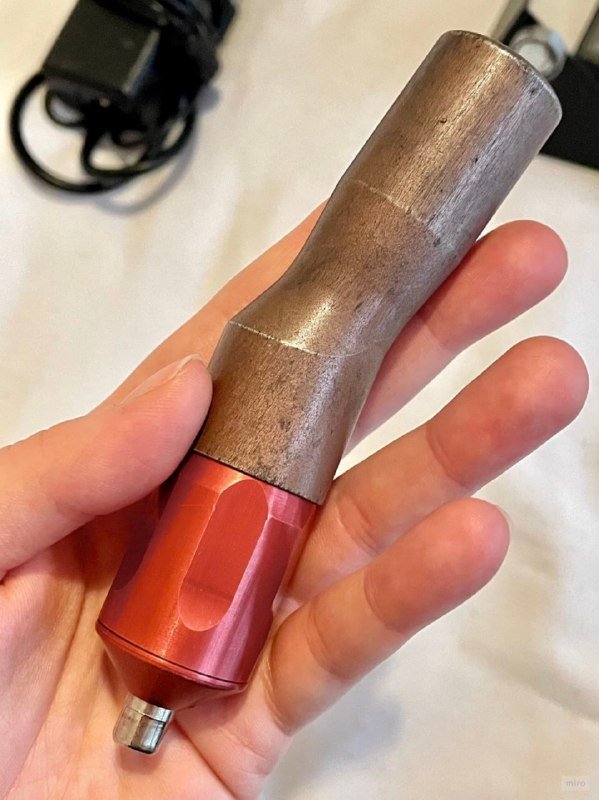 Тату набор Skinductor Vertigo, блок питания, педаль, иглы 2