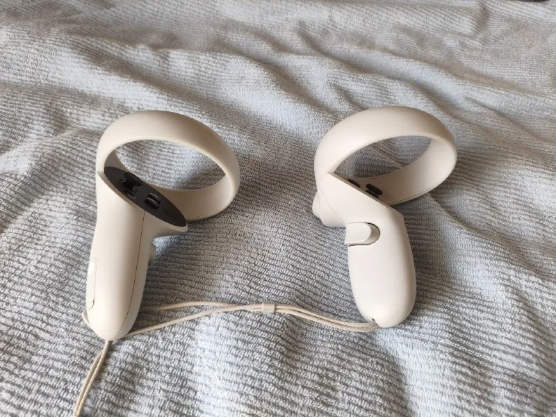 Meta Quest 2 64GB with Elite Strap 1