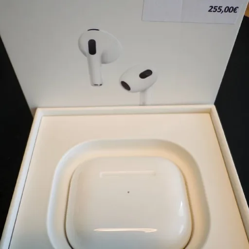 Apple AirPods 3