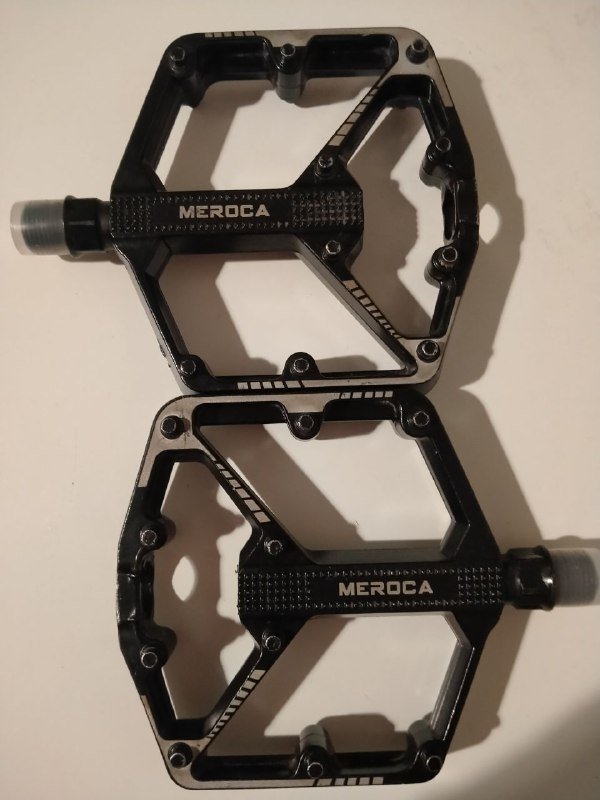 Педали для велосипеда