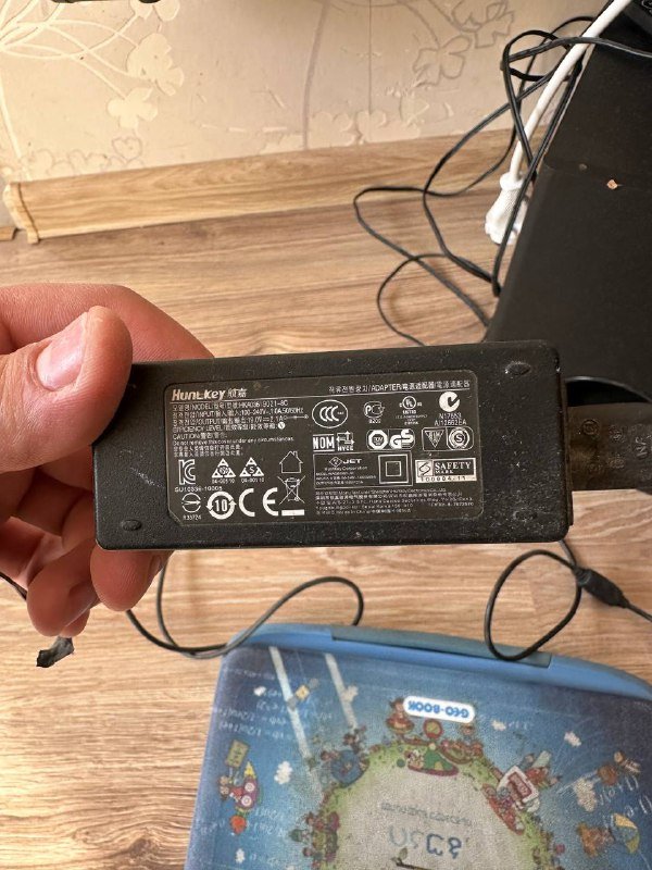 Ноутбук детский с зарядным устройством 4