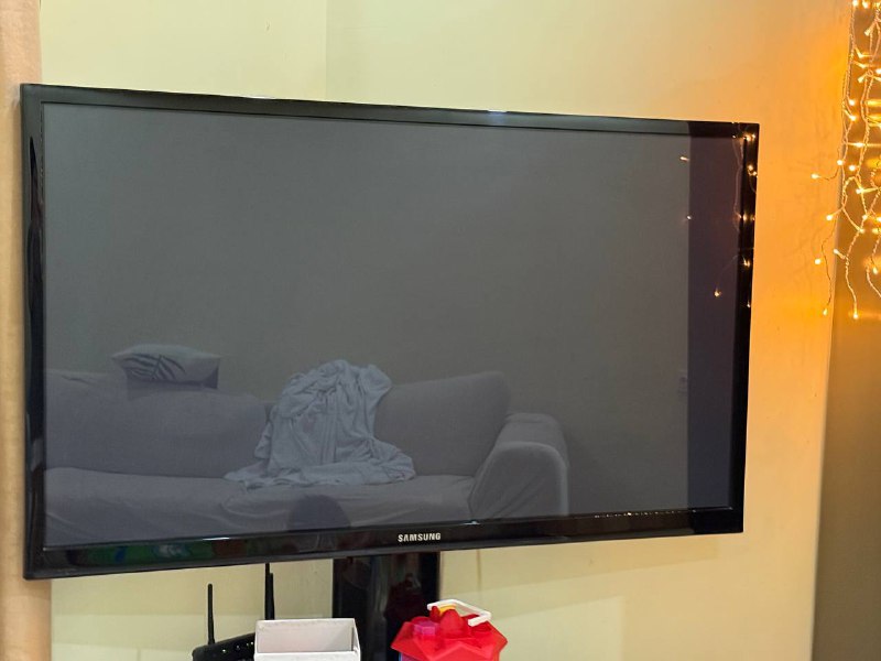 Телевизор Samsung на запчасти 51"
