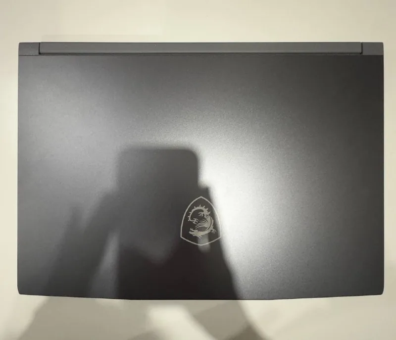 Игровой ноутбук MSI Thin A15 1