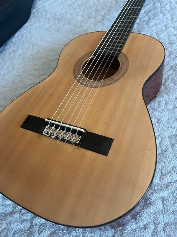 Детская гитара с чехлом 2