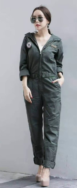 Черный классический пиджак Mango, Черные джинсы Zara, Оливковый комбинезон, Красное худи LC Waikiki, Nike Air ветровка 7