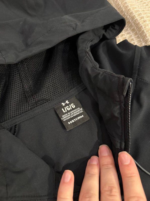 Ветровка Under Armour размер L 3