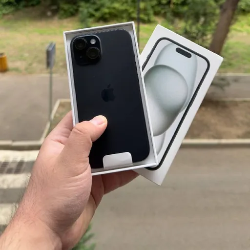 iPhone 15
