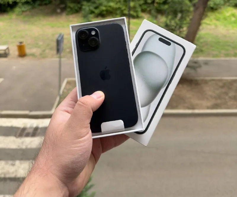 iPhone 15 1