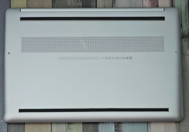 Ноутбук HP 15-dy1045nr 2021 i5 8GB 256GB SSD 3