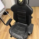 Игровой офисный стул COUGAR 2
