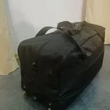 Чемодан, сумка, наушники, сковорода, турка 4