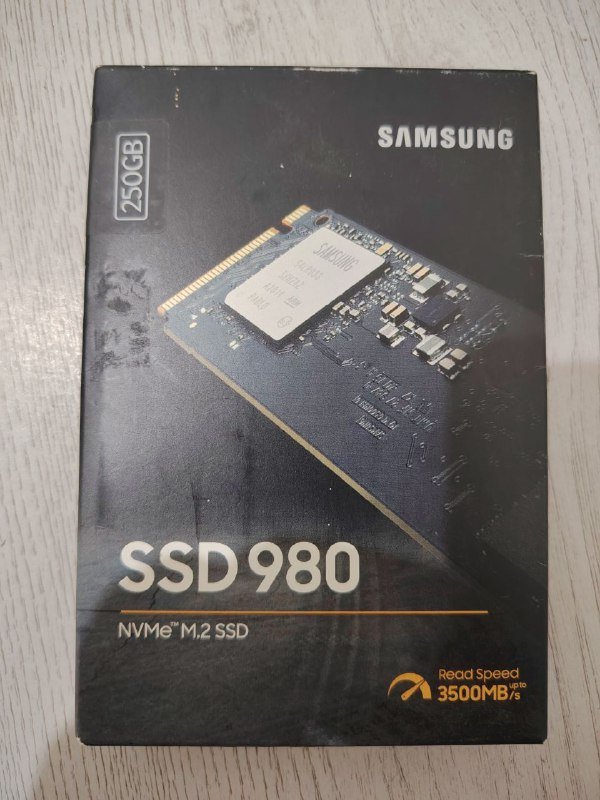 SSD-накопитель SAMSUNG M2 250 ГБ