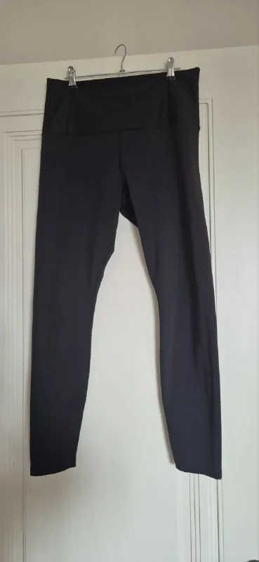 Leggings, shirts, T-shirt, bodysuit, dress 1
