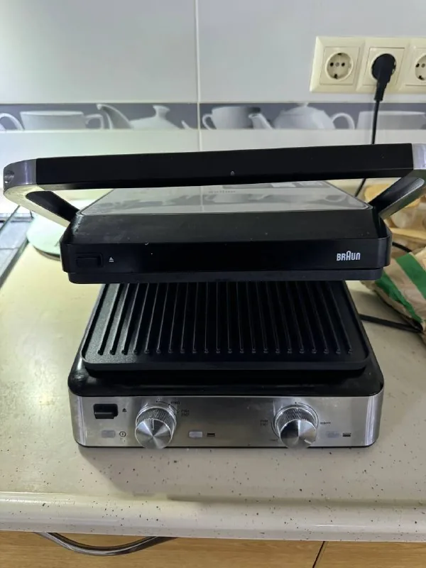 Электрогриль Braun MultiGrill 7 1
