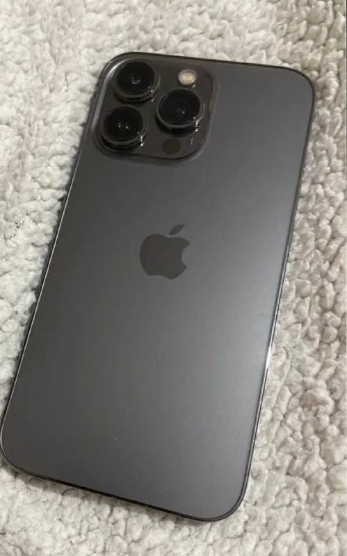 iPhone 13 Pro 1