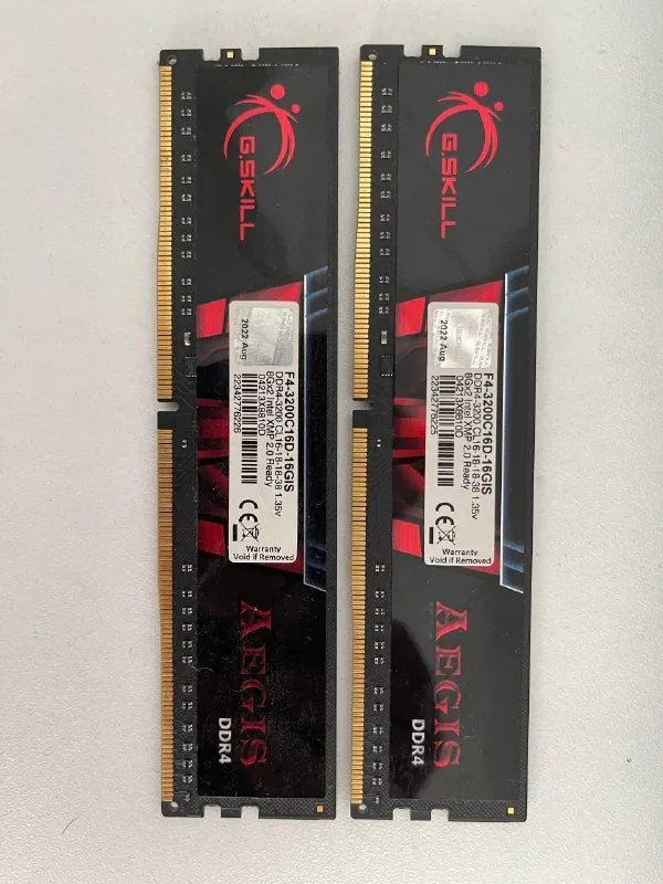 Оперативная память DDR4 16 ГБ 1
