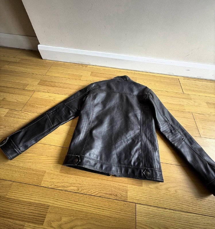 Винтажная мужская кожаная куртка