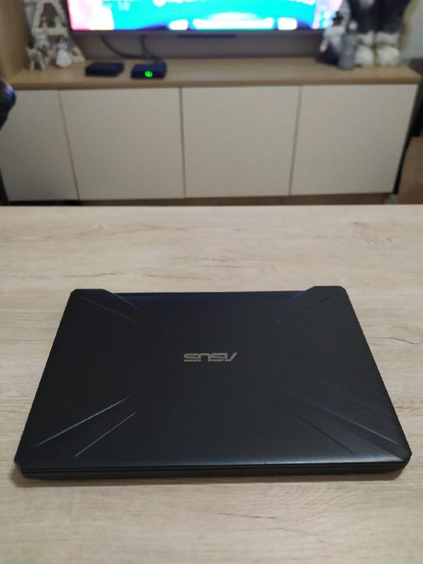 Asus tuf gaming, GTX 1660 ti, Ryzen 7 3750H, 16GB RAM, SSD 256GB, HDD 1TB 4