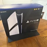 PlayStation 5 Pro, 2 геймпада, станция 2