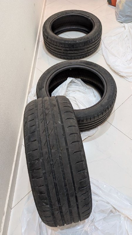 3 шины Nokian Nordman SZ-2 205/50 R17