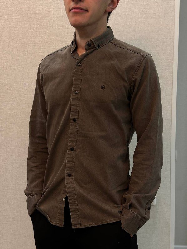 рубашка, брюки, кепка, туфли мужские