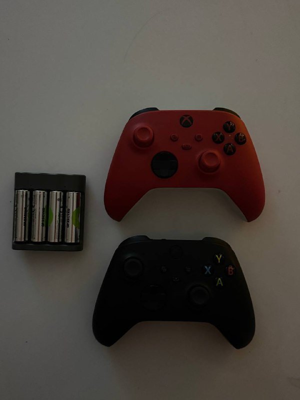 XBox Series S геймпады 2 шт и зарядное устройство