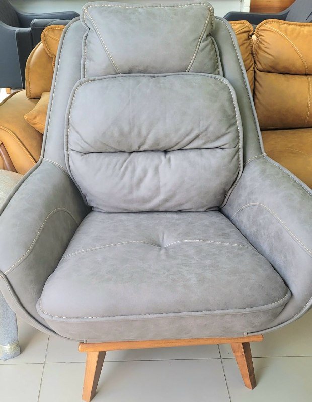 Два новых кресла