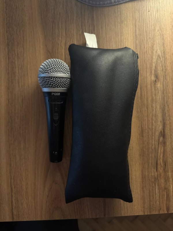 Микрофон Shure PG58, гитарная стойка 2