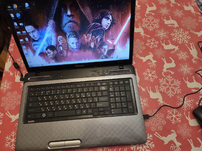 Ноутбук Toshiba L775D