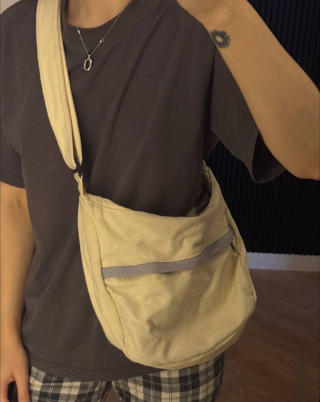 Тканевая сумка, ремешок регулируется