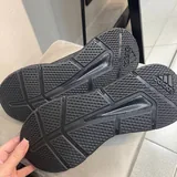 Кроссовки Adidas 3