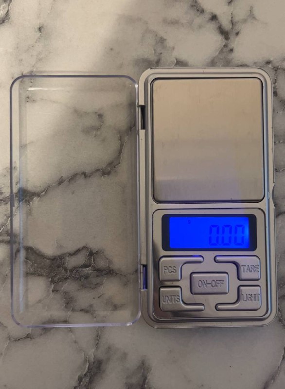 Вафельница-мультипекарь, блендер, чайник, газовая горелка, весы, лейка, овощечистка, точилка, термометр, половник 5