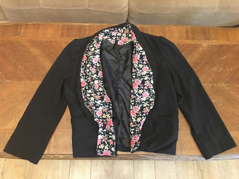 Доска бамбуковая, открывашка, коралки, шапочка, беруши, очки, бахилы, купальник, кофта, шорты, парфюм, юбка, пиджак, рубашка 9