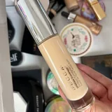 Тональная основа Becca Ultimate Coverage 24 Hour 1