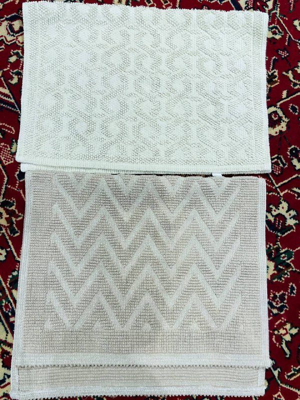 Коврик для ванны, два коврика