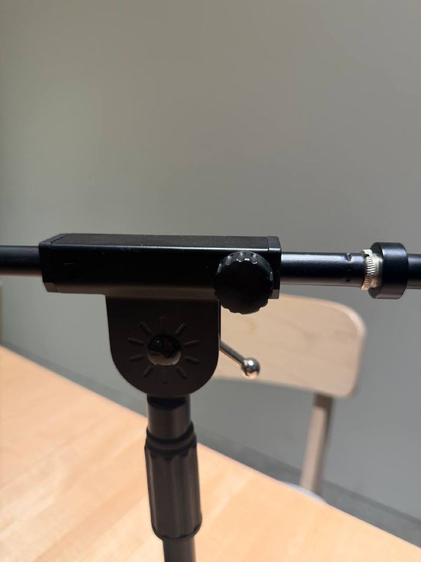 Стойки для микрофонов 2 штуки 2