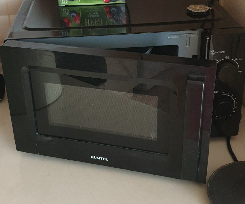 Кастрюли 12 л, 6 л, 3 л, мясорубка, микроволновка 2