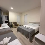 Гостиничные номера в Уреки 7