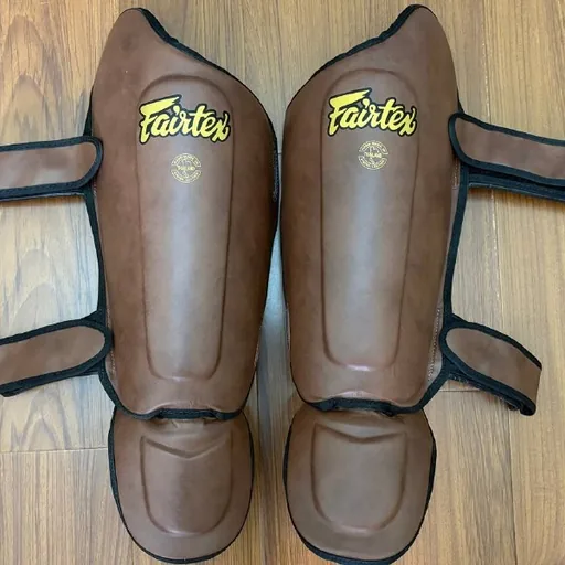 Fairtex SP5 Competition