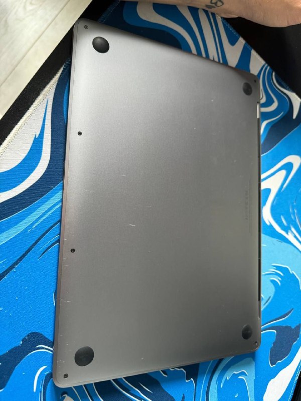Макбук про 13 2017 i5 8GB 2.3GHz 5