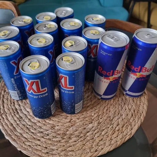 13 XL და 2 Red Bull