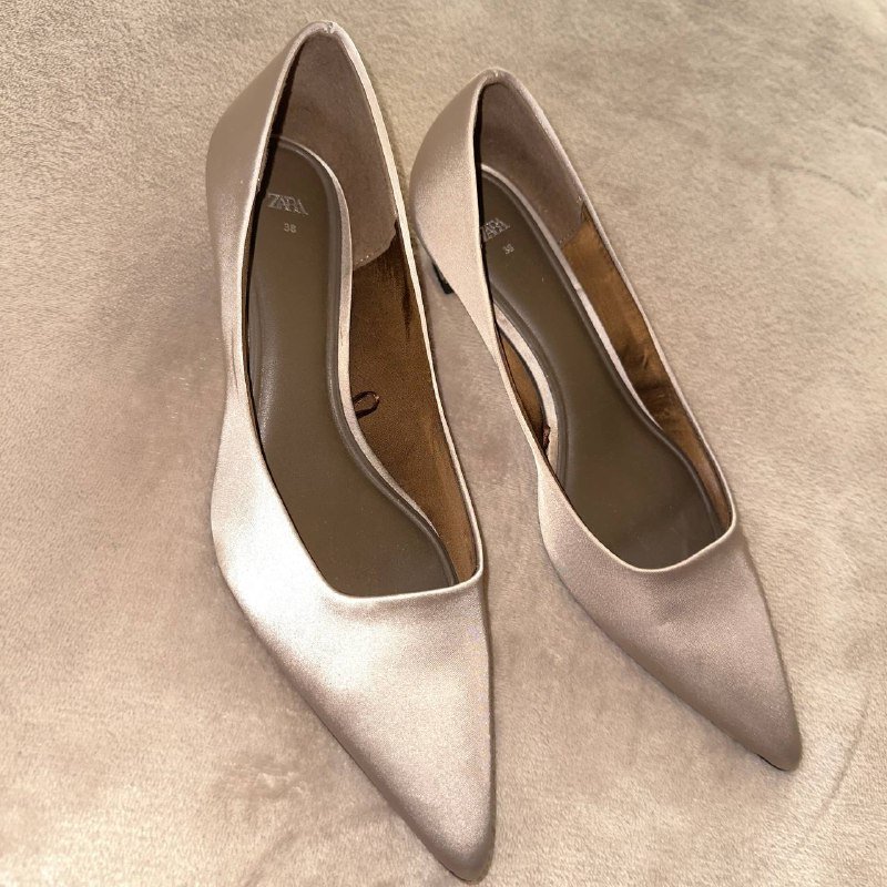 Сатиновые туфли 38 размера 2