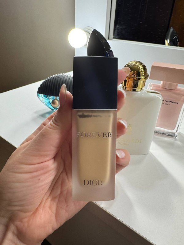 Парфюм Dior Forever тон 1,5 N